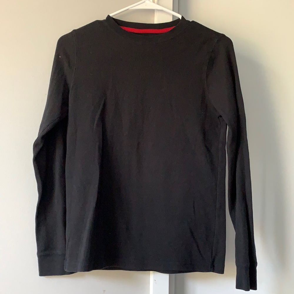 Boys large black long sleeve ultimate thermal, Urban Pipeline. great condition